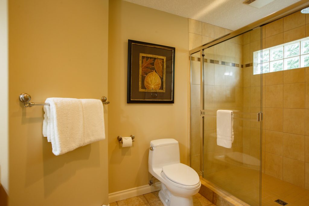Junior Suite Bathroom